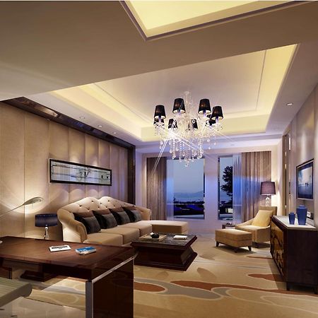 Hilton Nanjing Hotel Нанкин Екстериор снимка