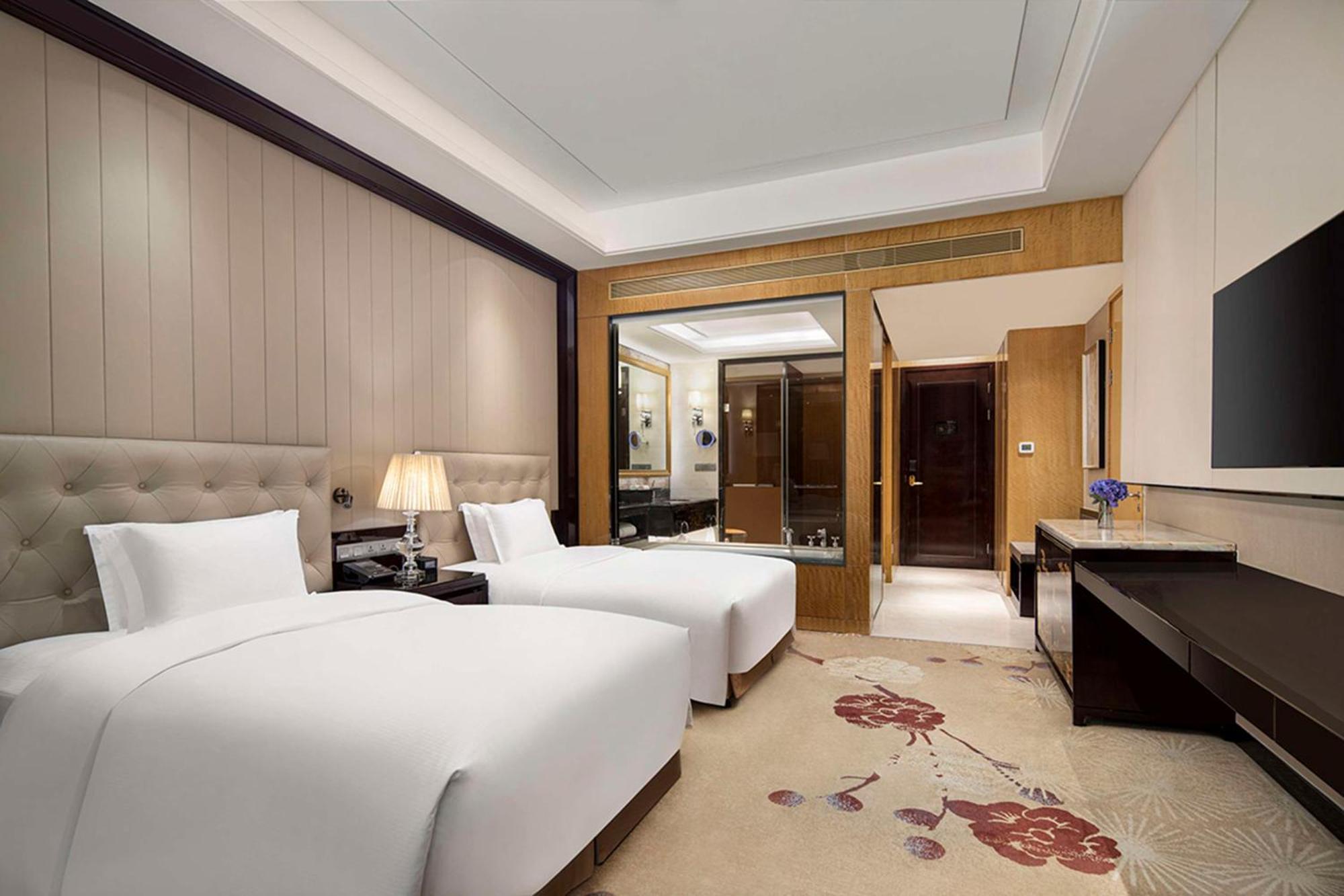 Hilton Nanjing Hotel Нанкин Екстериор снимка