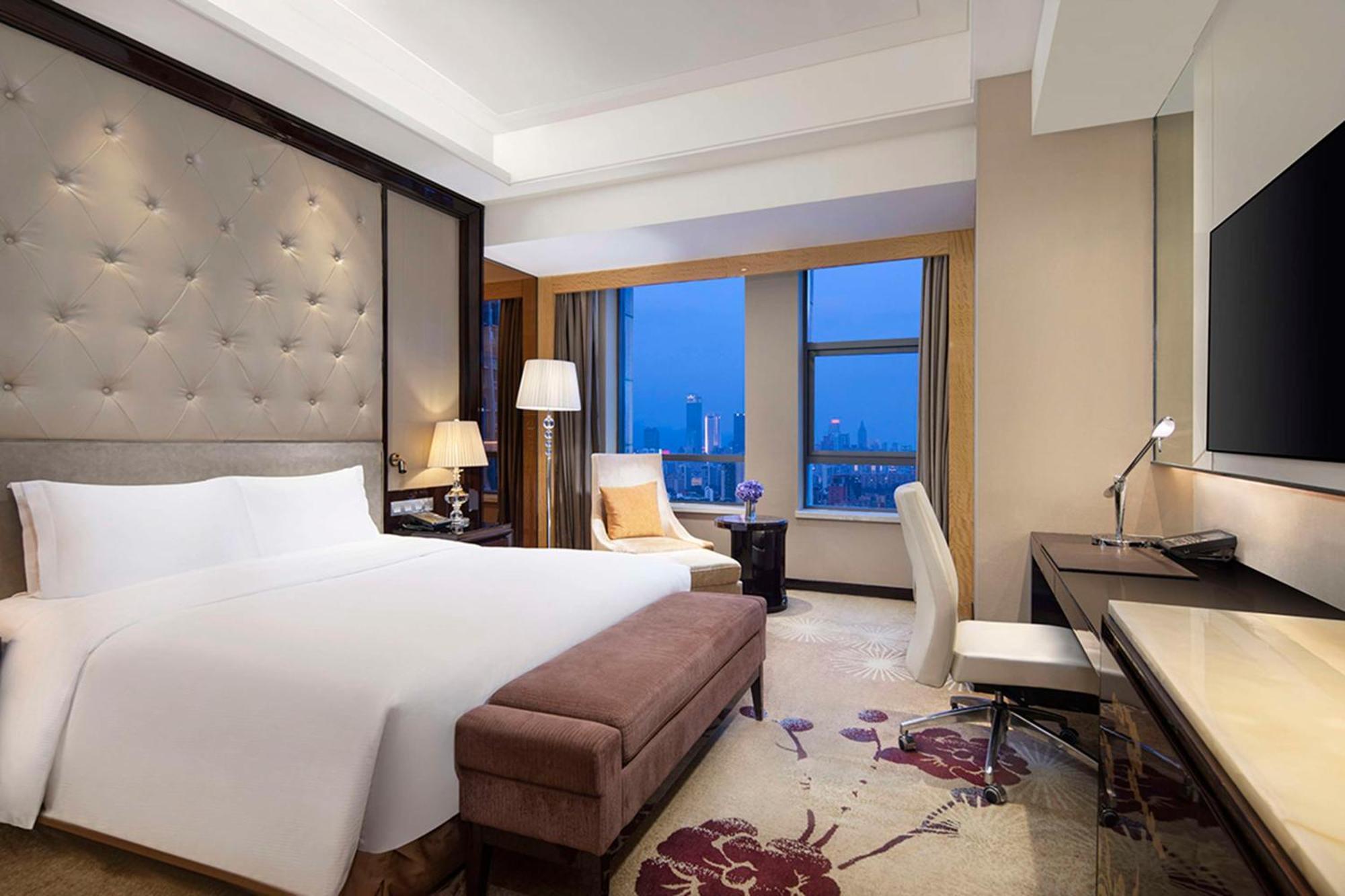Hilton Nanjing Hotel Нанкин Екстериор снимка