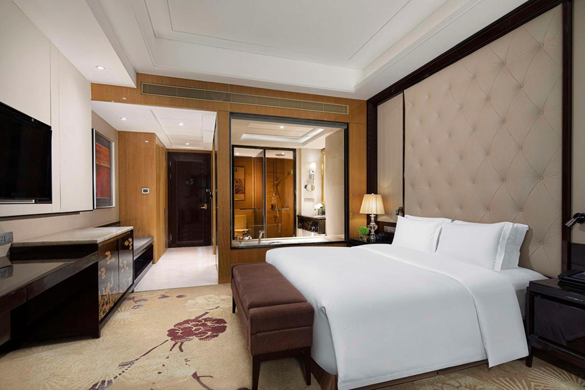 Hilton Nanjing Hotel Нанкин Екстериор снимка